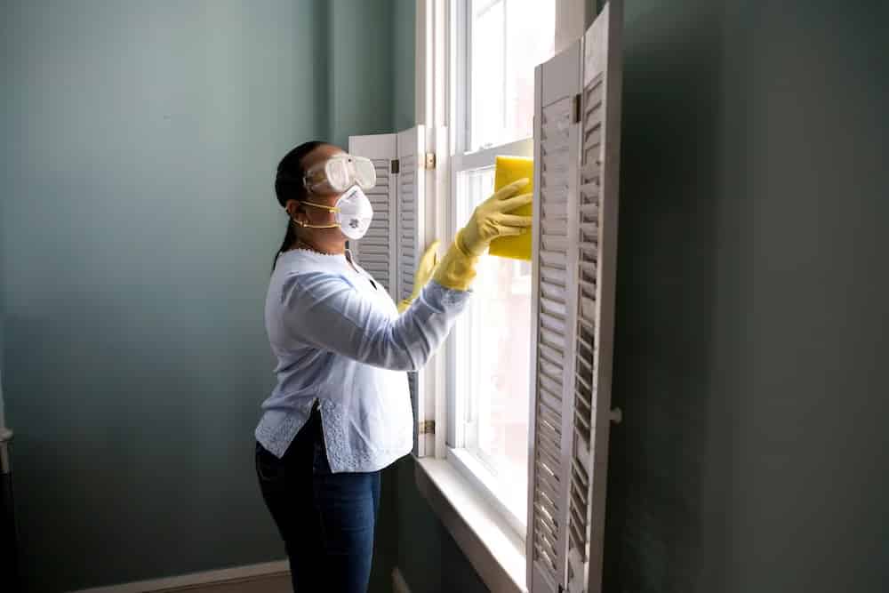 Deep House Cleaning image
